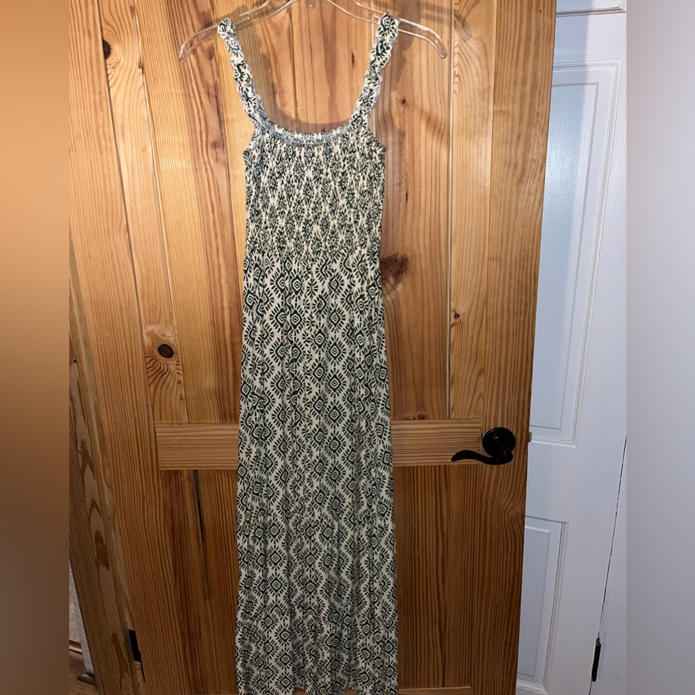 SHEIN green and white printed maxi dress - S